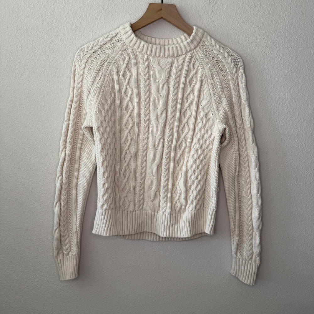 GAP Womens Chunky Cable Knit Crewneck Sweater Size XS Preppy Fisherman Cream